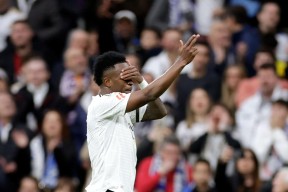 开云体育手机官网塔图姆焦点对战，姆巴佩与80激战TL分钟，晋级下一阶段胜负难料！